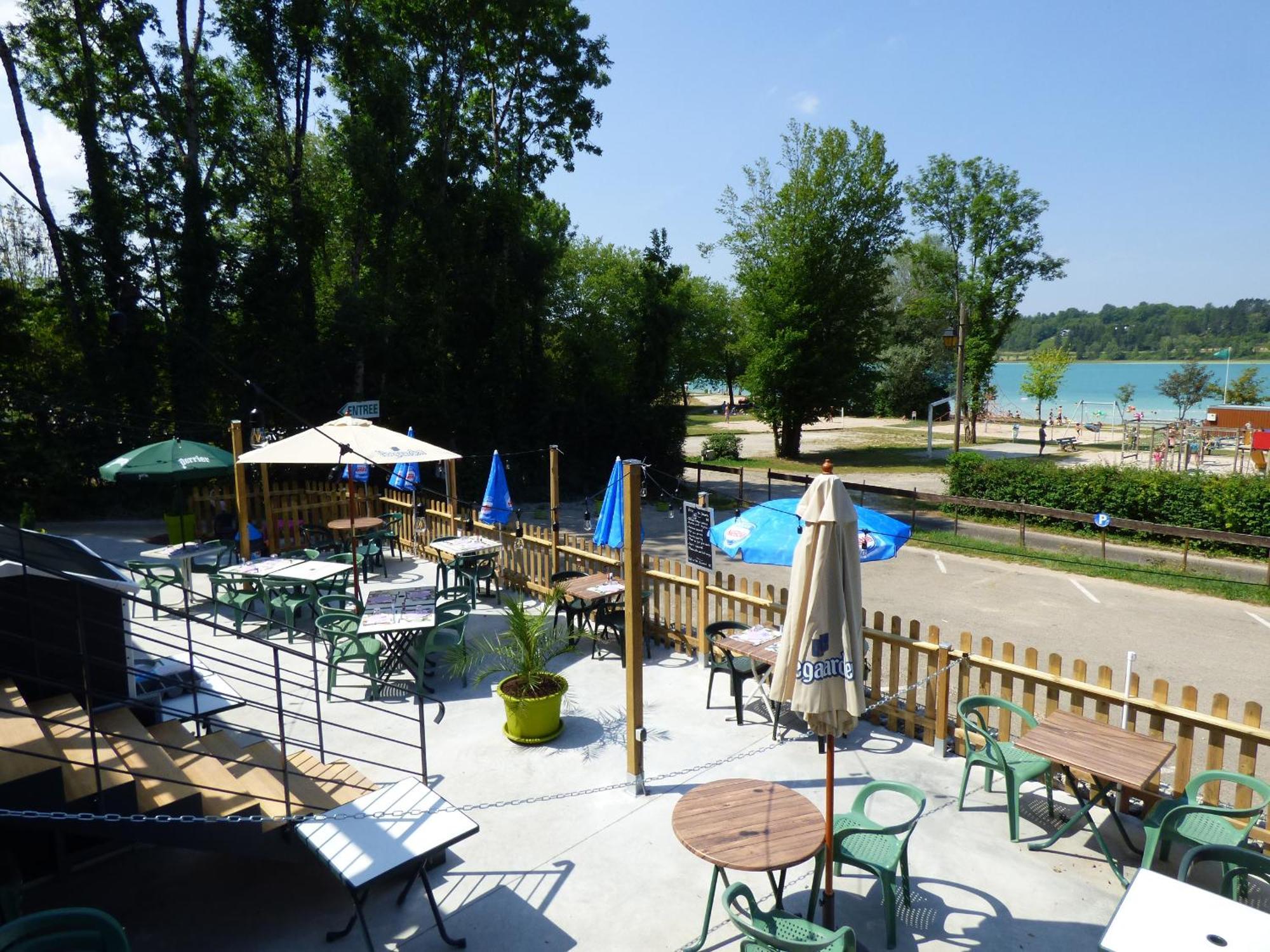 Hotel Restaurant La Chaumiere Du Lac Clairvaux-les-Lacs Exteriér fotografie